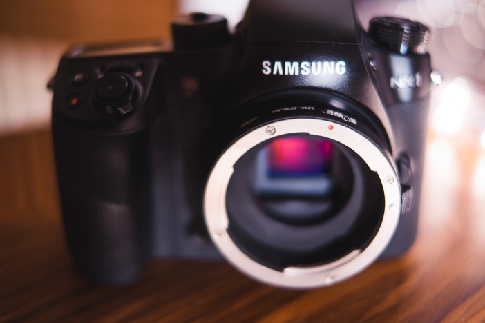 Passive Canon EF adapter for Samsung NX mount