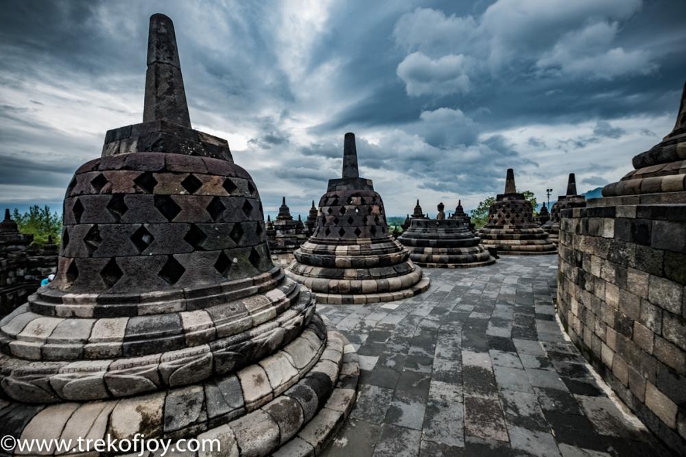 Borobudur 18.jpg