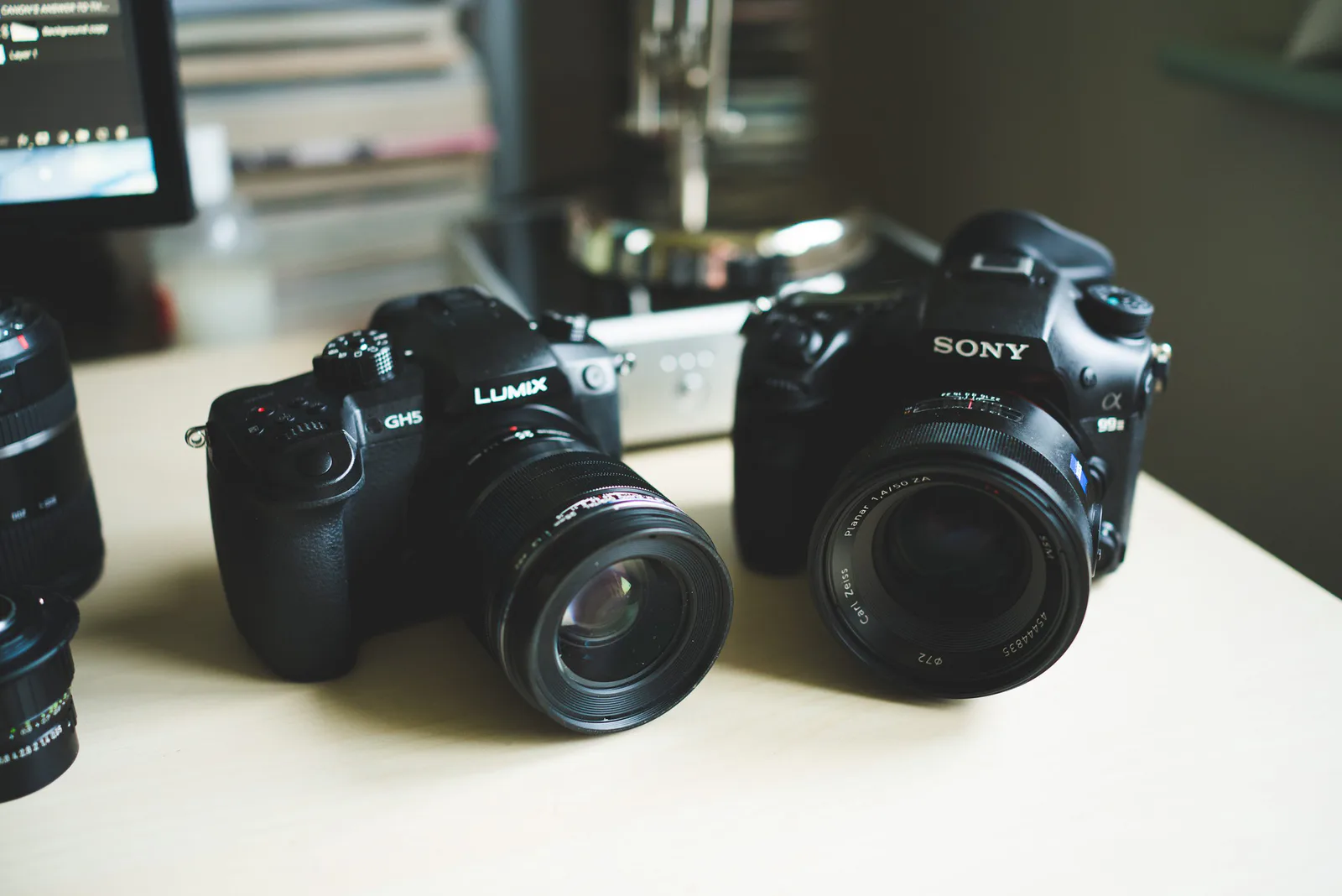 gh5-vs-a99-ii