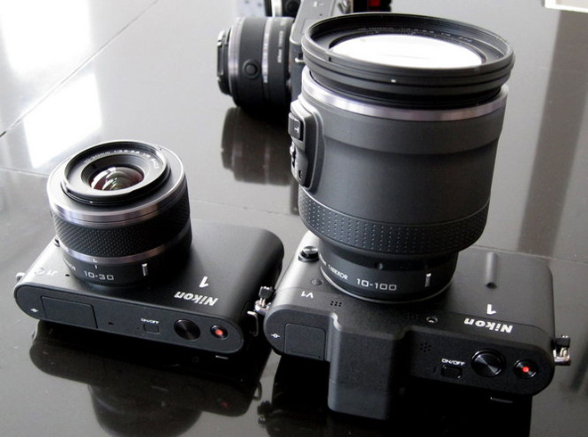Nikon 10-100mm lens