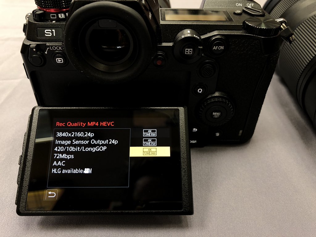 Panasonic S1 10bit mode H.265