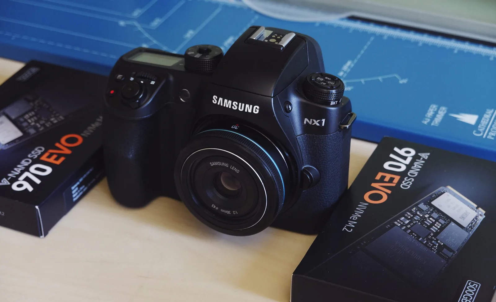 Samsung NX1