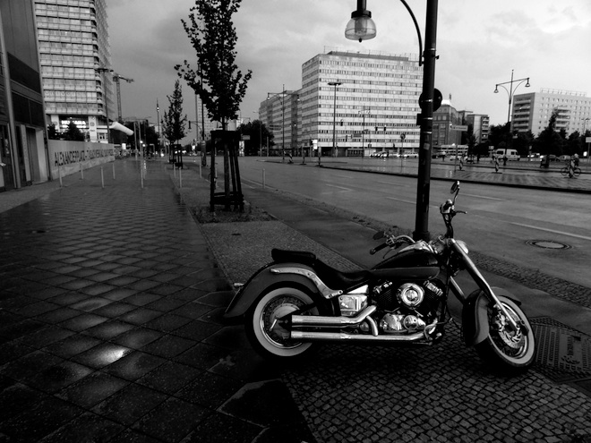 HX9 Sample - German Motorcycle