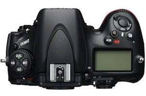 D800