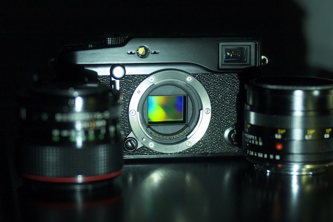 Fuji X Pro 1 - X mount exposed