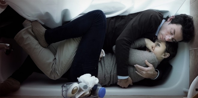 Upstream Color bathtub