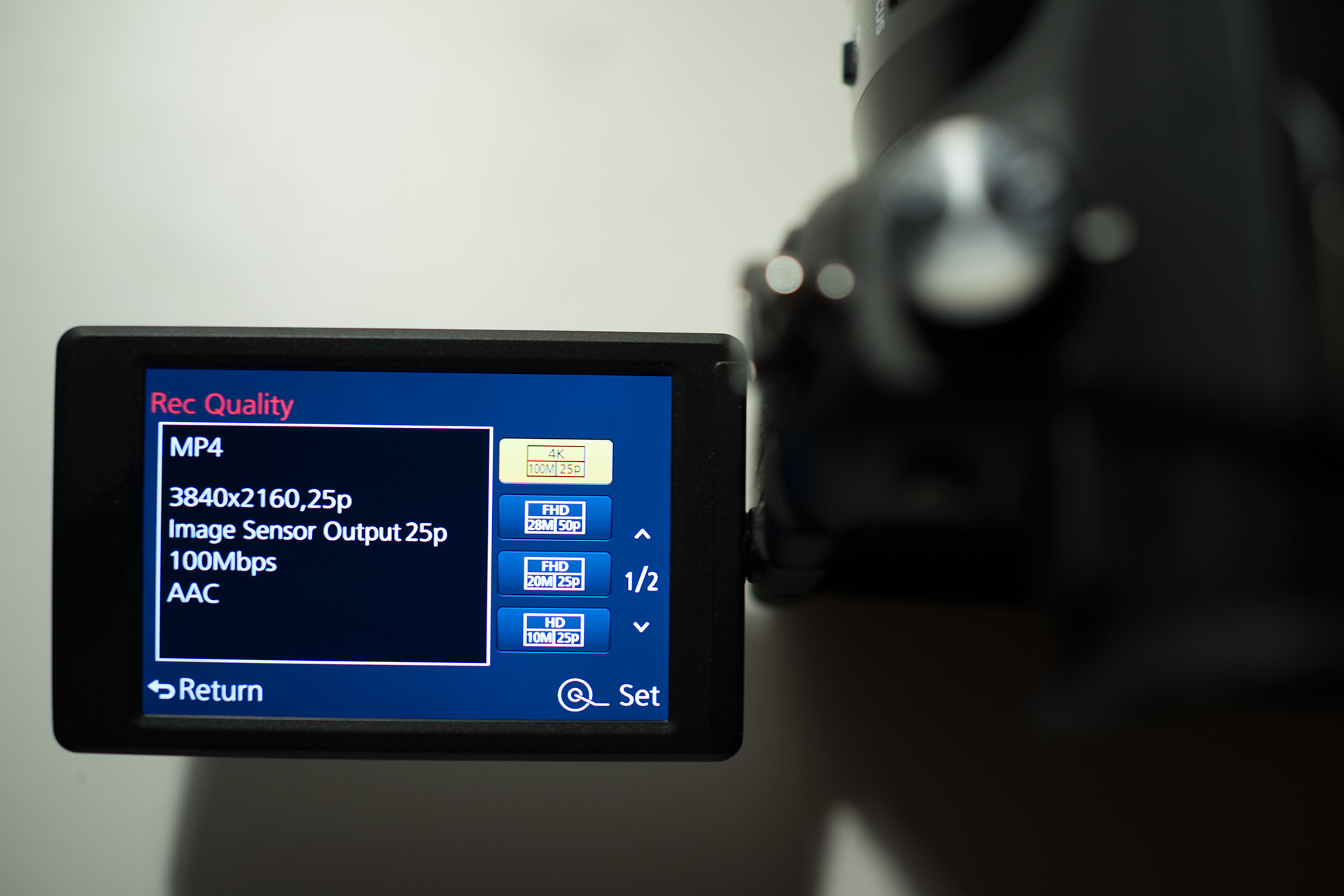 Panasonic Fz1000 Review The Bargain 4k Super Zoom Eoshd Com Filmmaking Gear And Camera Reviews