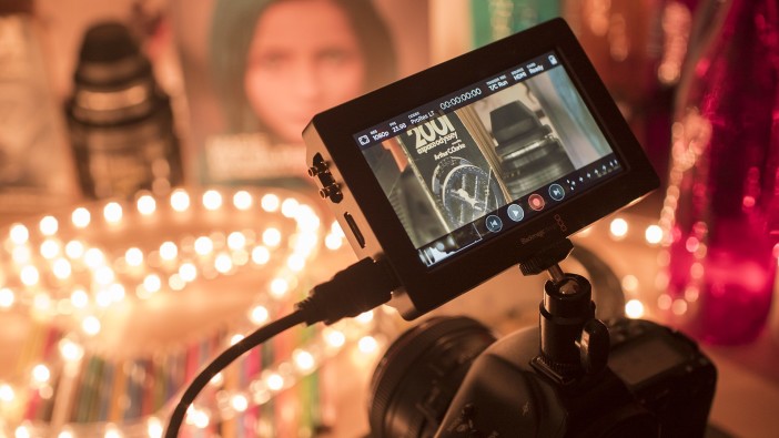 Blackmagic Video Assist - Canon 1D C