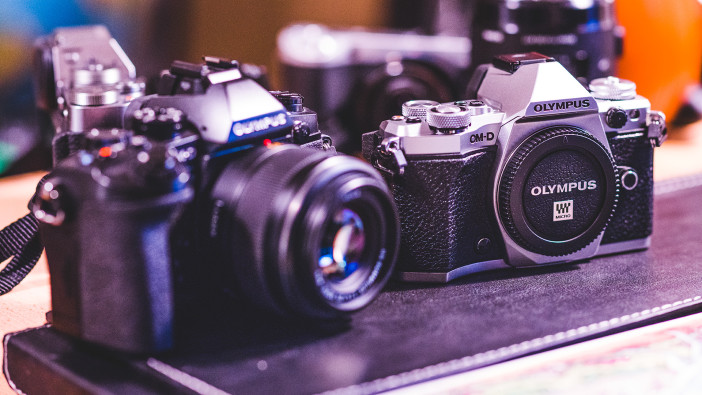 Olympus E-M1 and E-M5 II