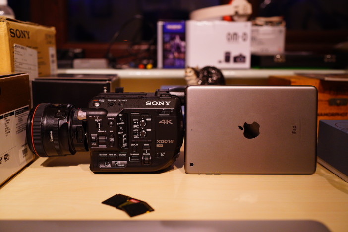 Sony FS5 - iPad mini