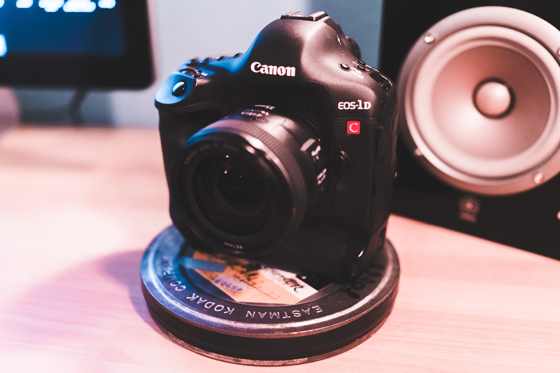 Canon 1D C