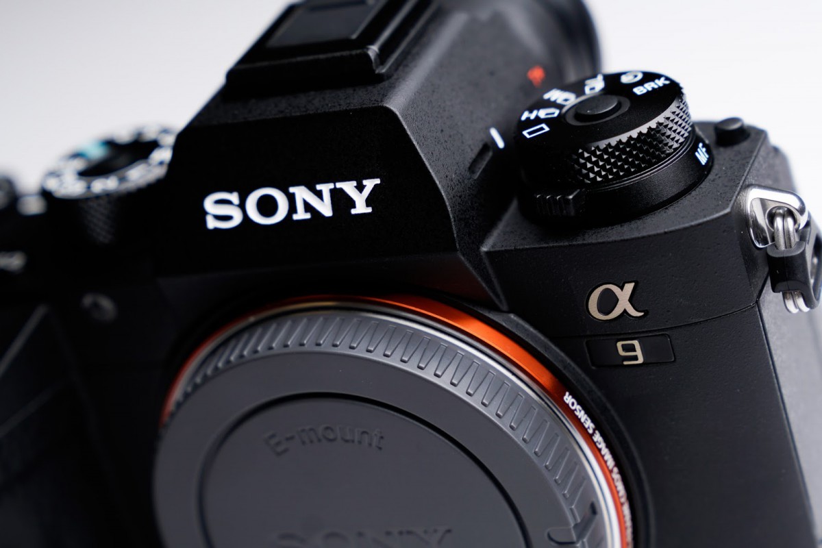 DPReview moan about Sony A9 banding with 7700hz LED advertising EOSHD