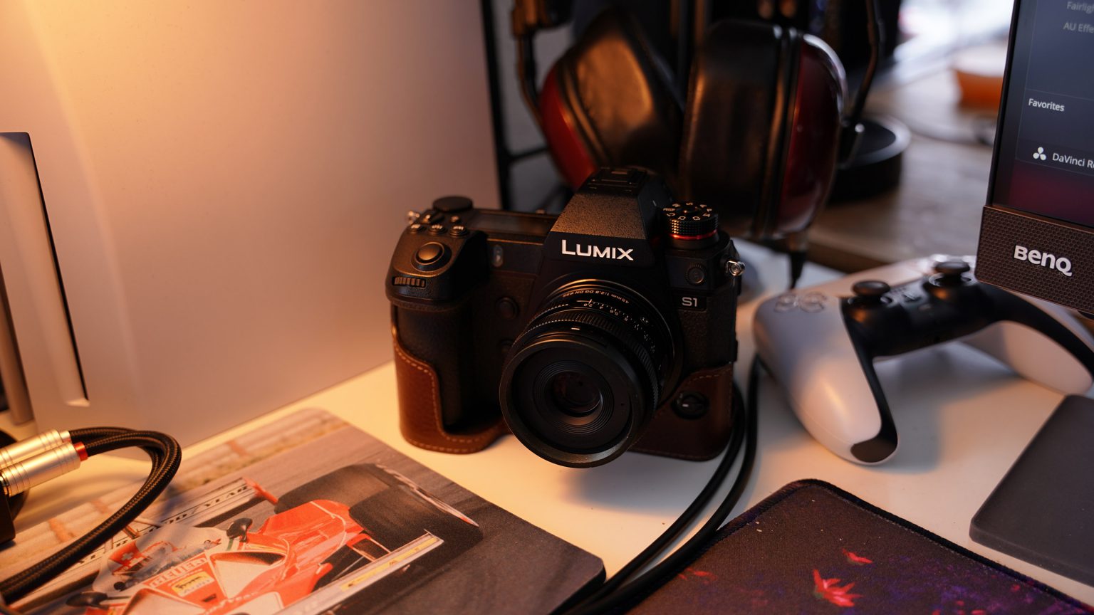 Panasonic S1